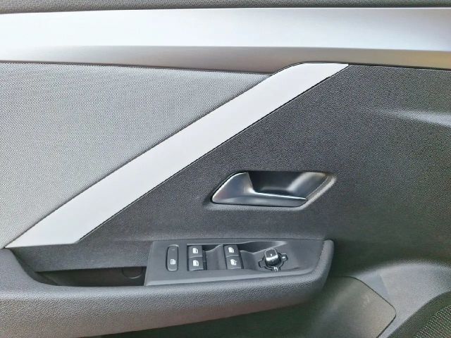 Opel Astra 1.2 Turbo Enjoy Turbo