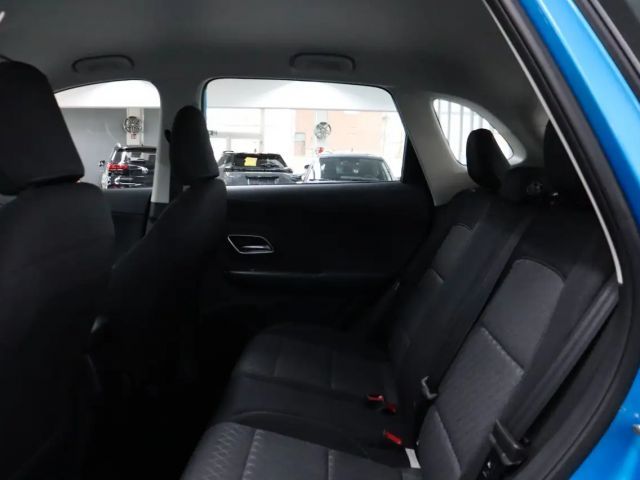 MG ZS Standard range