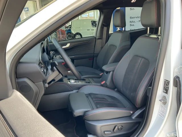 Ford Kuga Plug in Hybrid ST Line X