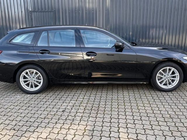 BMW 318 318i Touring