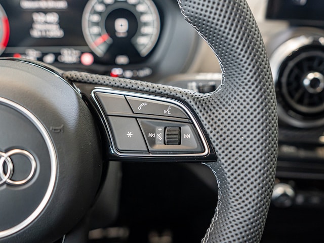 Audi Q2 35 TFSI S-Line S-Tronic