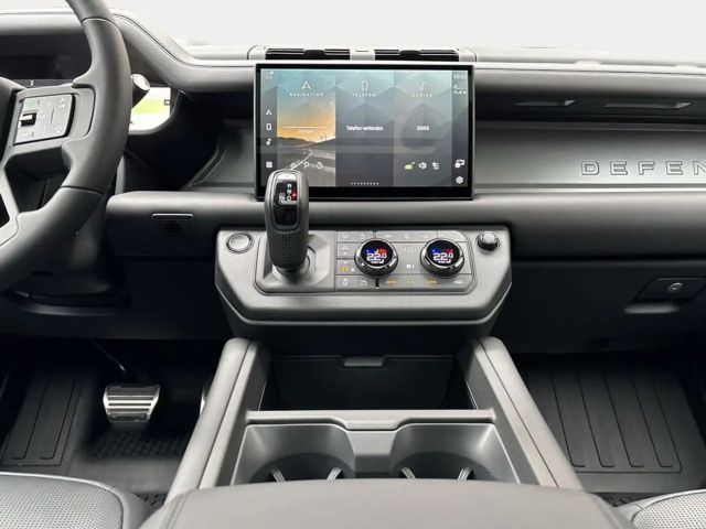 Land Rover Defender 110