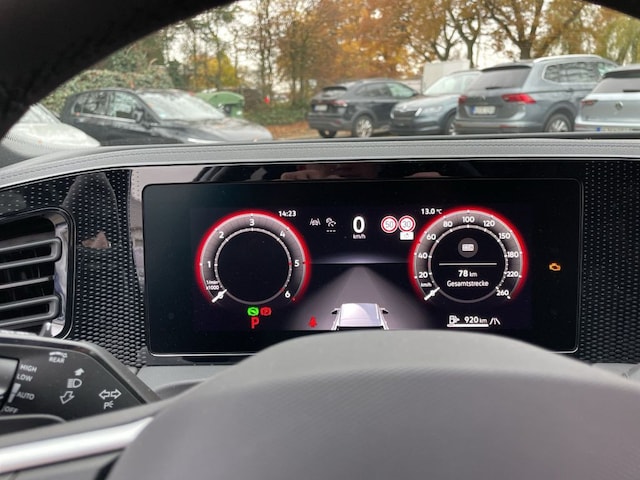 Volkswagen Tiguan DSG Plus