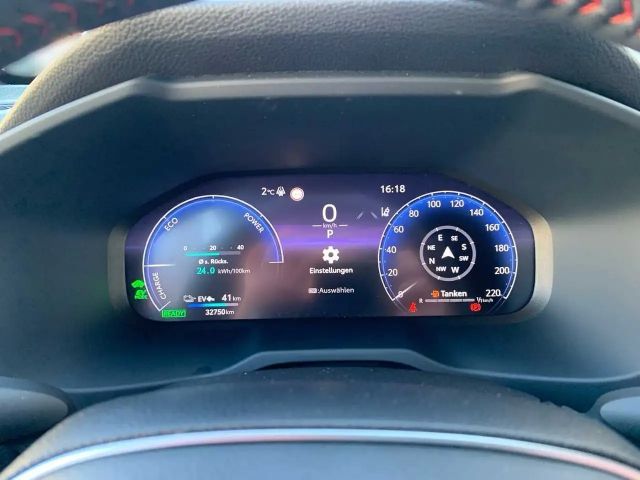 Toyota RAV4 Hybride Plug-in Style