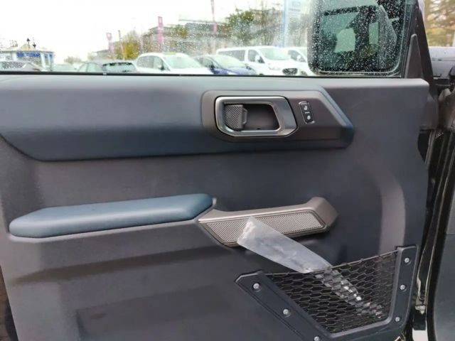 Ford Bronco Outer Banks