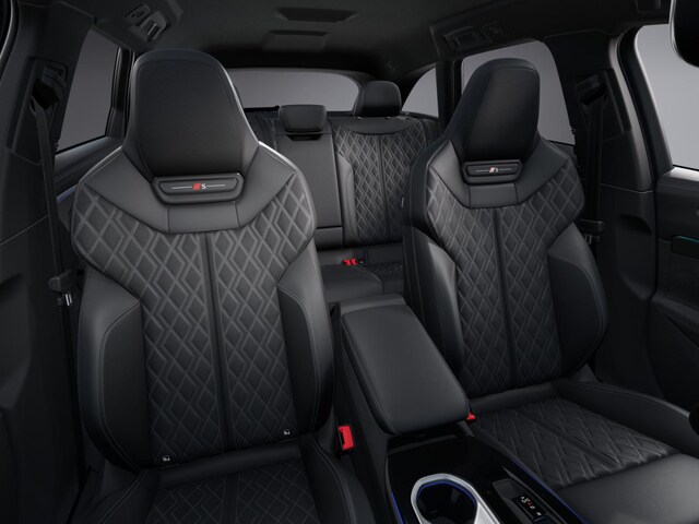 Audi A6 Avant Quattro S-Tronic