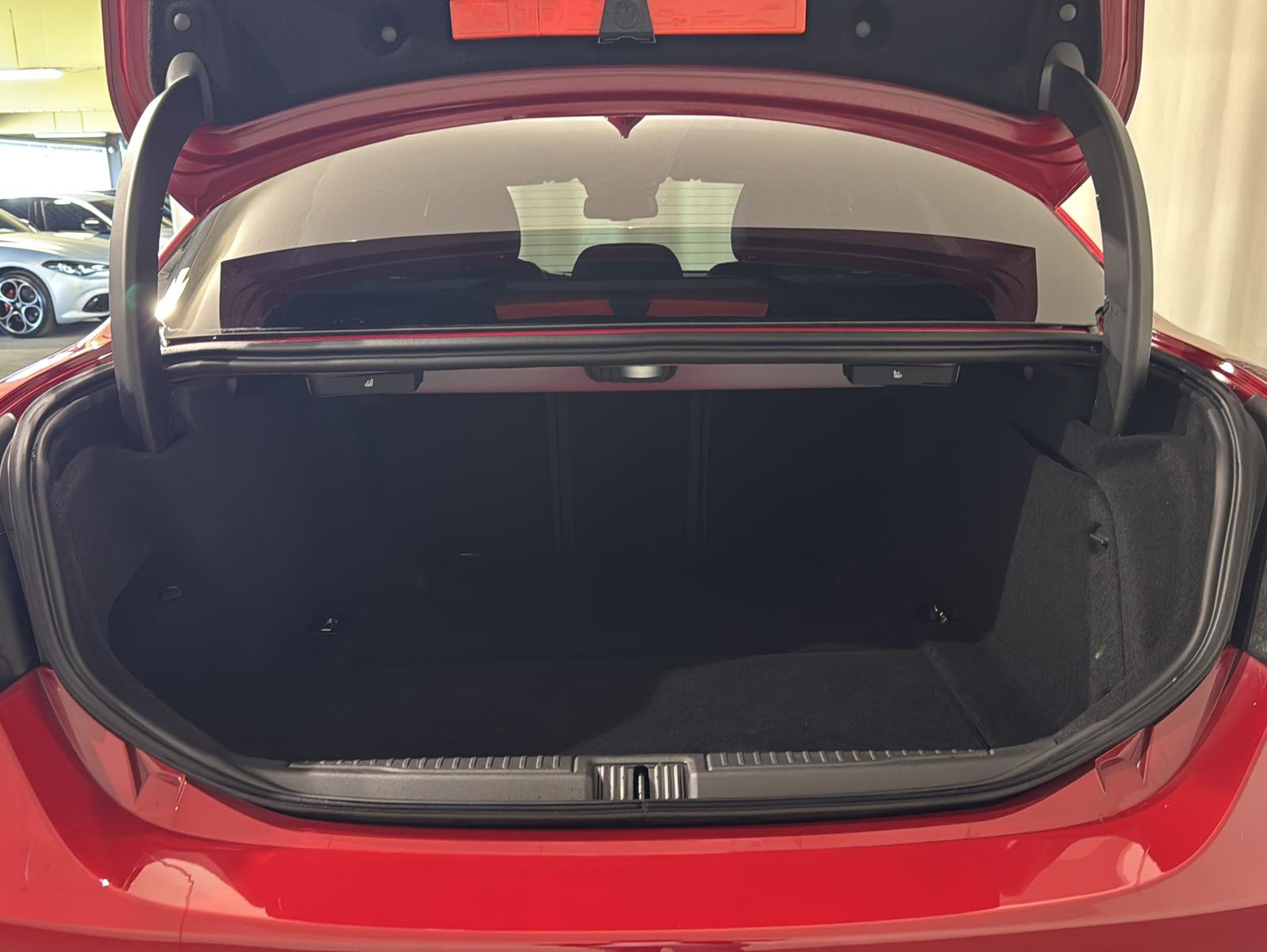 Alfa Romeo Giulia Q4