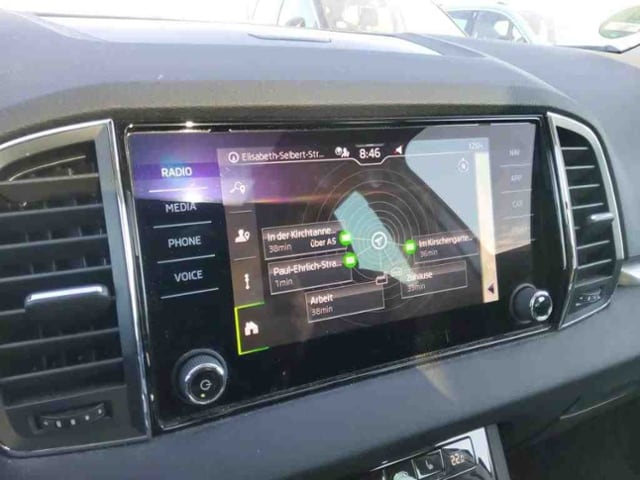 Skoda Karoq 1.5 TSI Tour