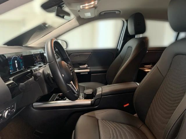 Mercedes-Benz GLA 200 Progressive