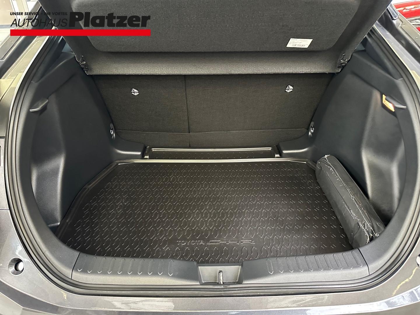 Toyota C-HR Hybride Team D