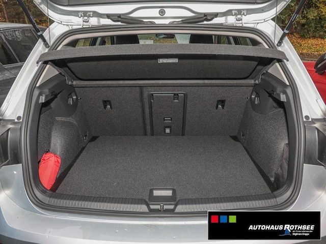 Volkswagen Golf 1.5 eTSI DSG Golf VIII Life