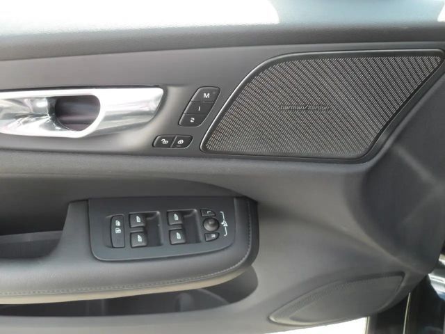 Volvo S60 Dark Ultimate