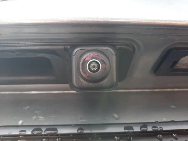 BMW 118 118i Sedan Sport Line