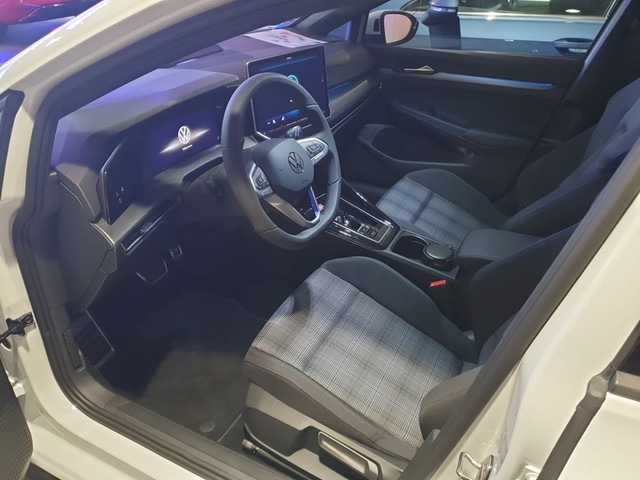 Volkswagen Golf eHybrid