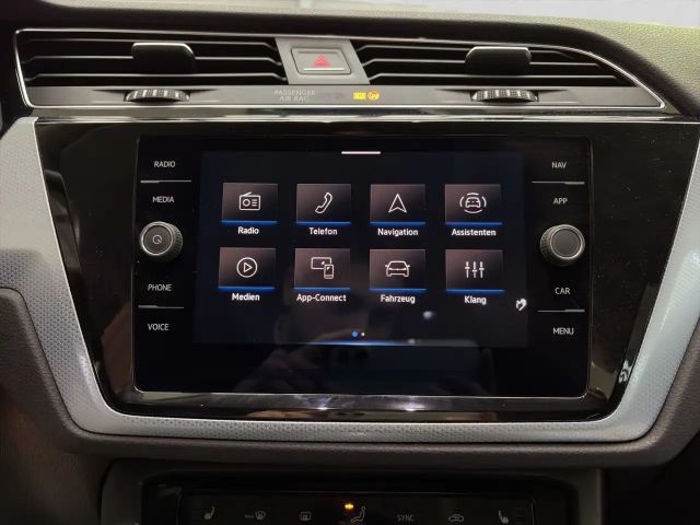 Volkswagen Touran 1.5 TSI DSG