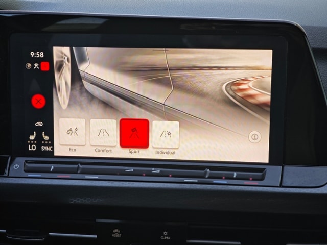 Volkswagen Golf 2.0 TSI DSG Golf VIII