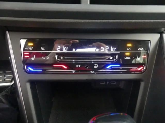 Volkswagen Polo 2.0 TSI DSG GTI