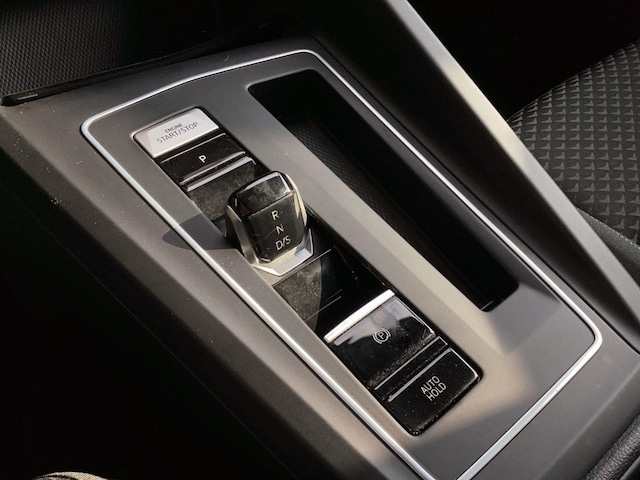 Volkswagen Golf 2.0 TDI DSG IQ.Drive