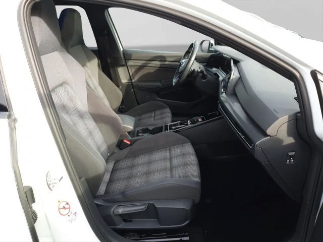 Volkswagen Golf GTE IQ.Drive