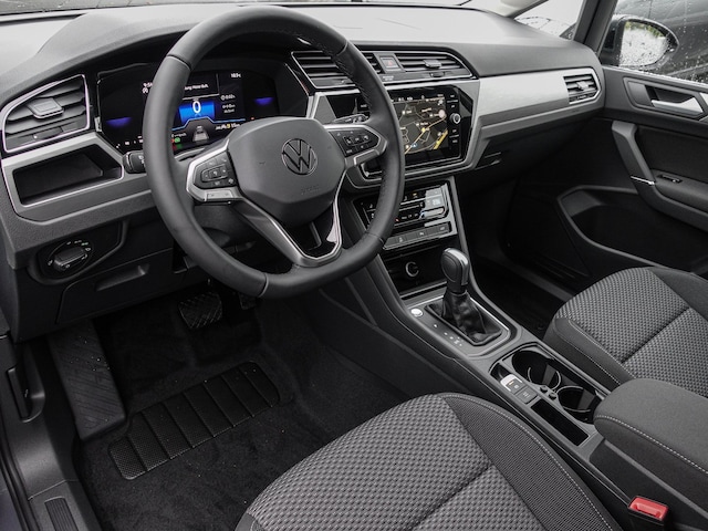 Volkswagen Touran 1.5 TSI DSG