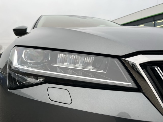 Skoda Superb 2.0 TDI Combi Style Style