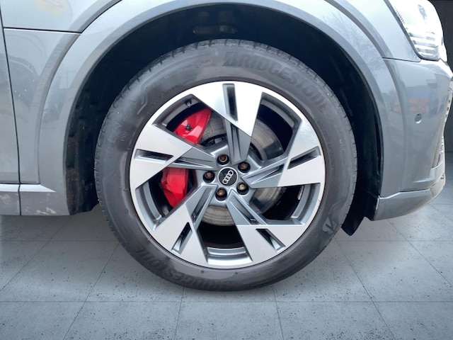 Audi Q8 e-tron 50 Quattro S-Line