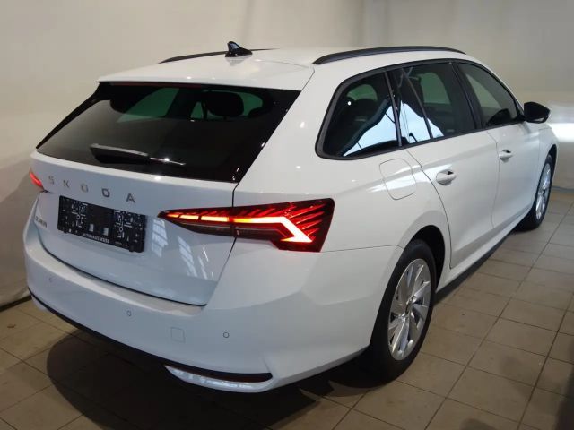 Skoda Octavia Combi Selection