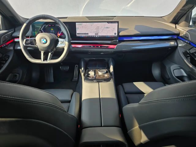 BMW 540 540d M-Sport Touring xDrive