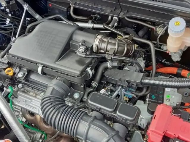 Suzuki S-Cross Hybrid