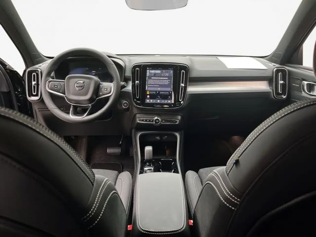 Volvo XC40 Plus