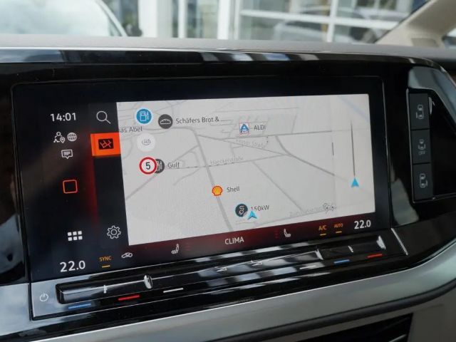 Volkswagen Multivan 2.0 TDI DSG Style T7