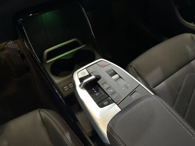 BMW 218 218i Active Tourer Luxury Line