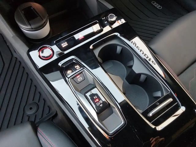 Audi S6 e-tron e-tron