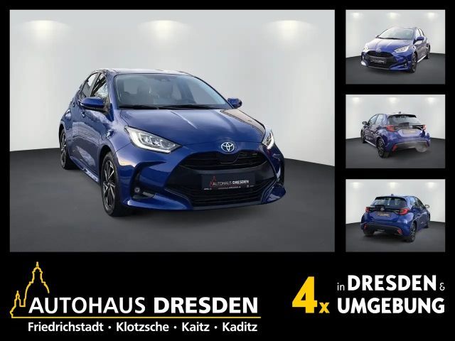 Toyota Yaris Hatchback Team D