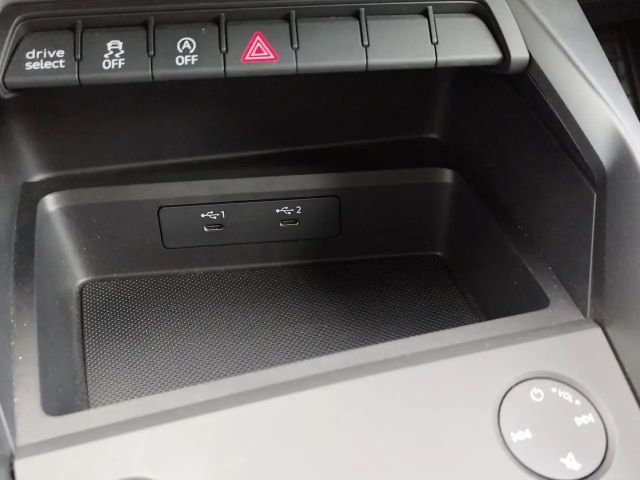 Audi A3 30 TDI Sedan