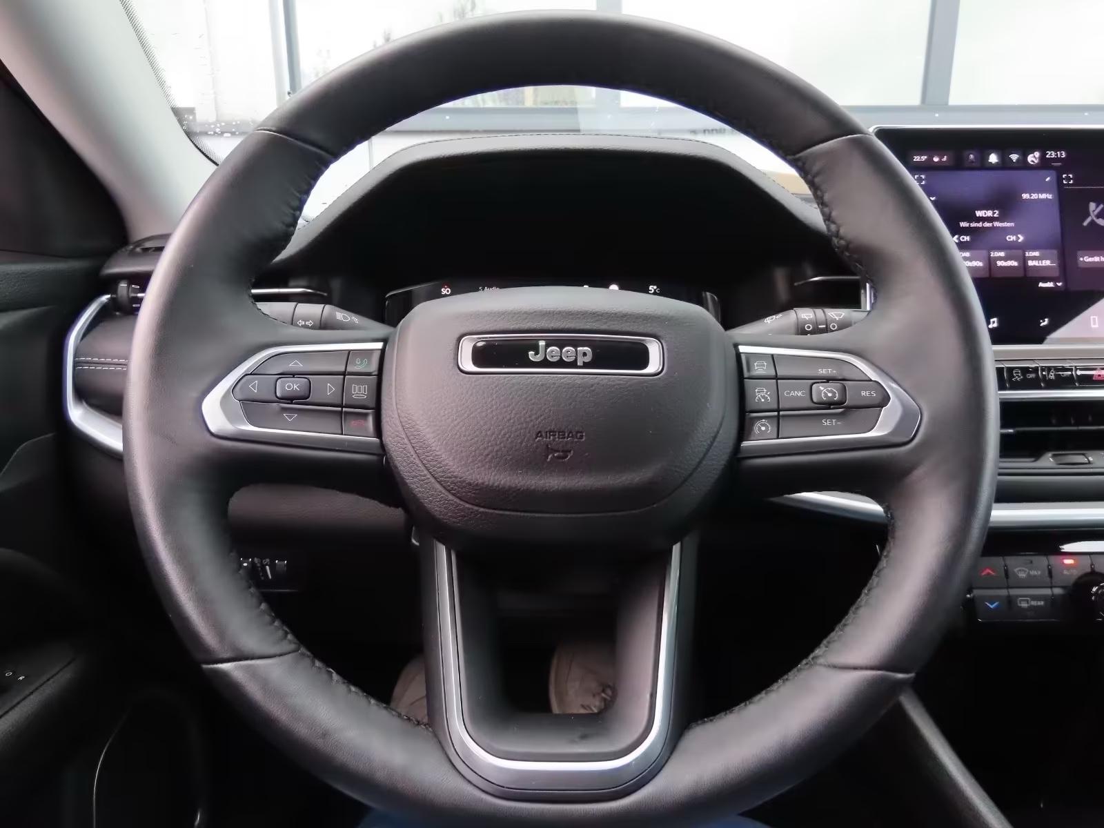 Jeep Compass 1.5 GSE T4 Autom. Keyless Sitzheiz. 360°