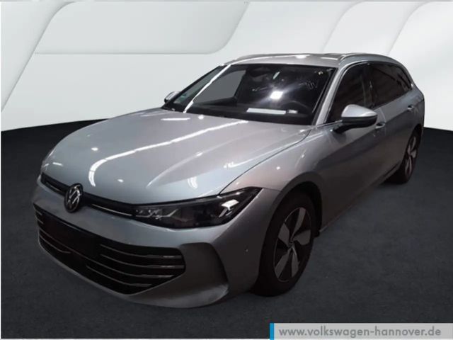 Volkswagen Passat 1.5 eTSI Business DSG Variant