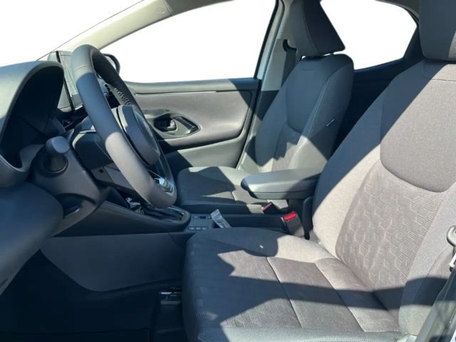 Toyota Yaris Hatchback Hybride VVT-i