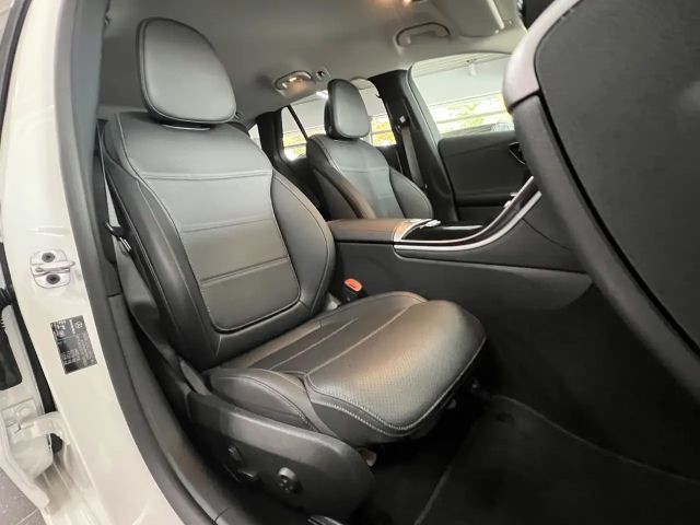 Mercedes-Benz C 220 C 220 d Estate