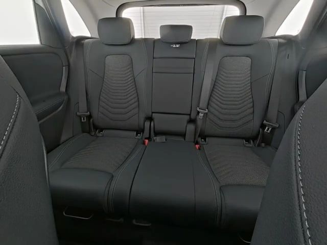 Mercedes-Benz B 200 B 200 d