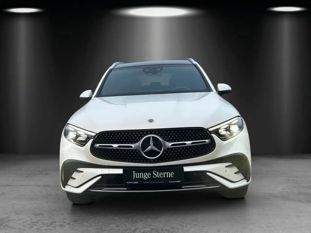 Mercedes-Benz GLC 300 AMG Line