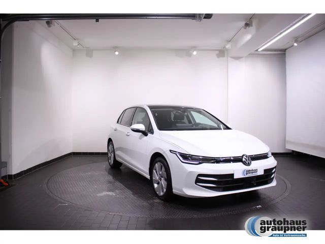 Volkswagen Golf 1.5 TSI Life