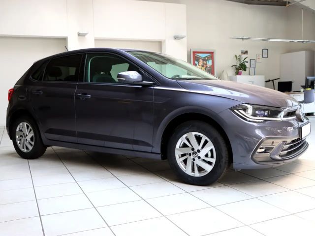 Volkswagen Polo 1.0 TSI DSG Style
