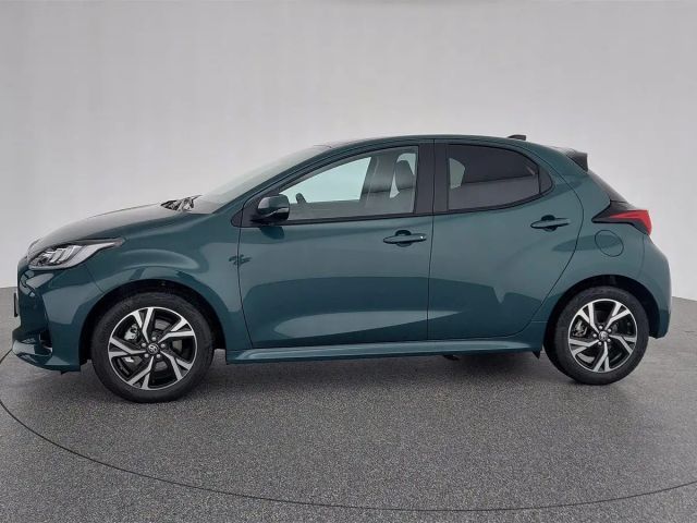 Toyota Yaris Active