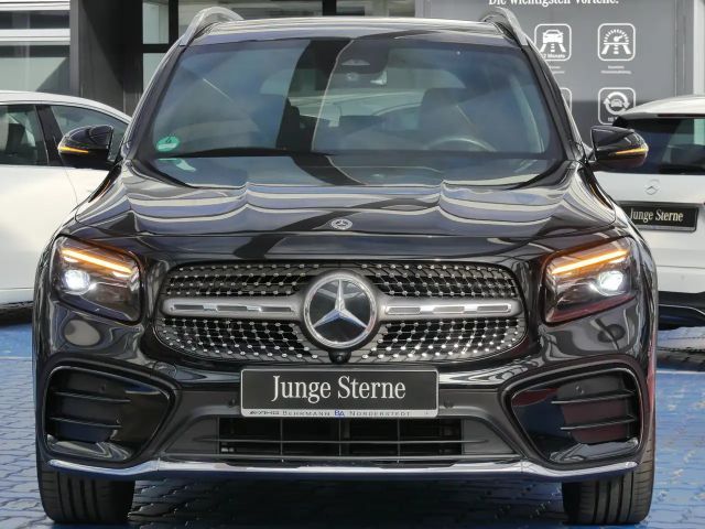 Mercedes-Benz GLB 250 4MATIC AMG Line