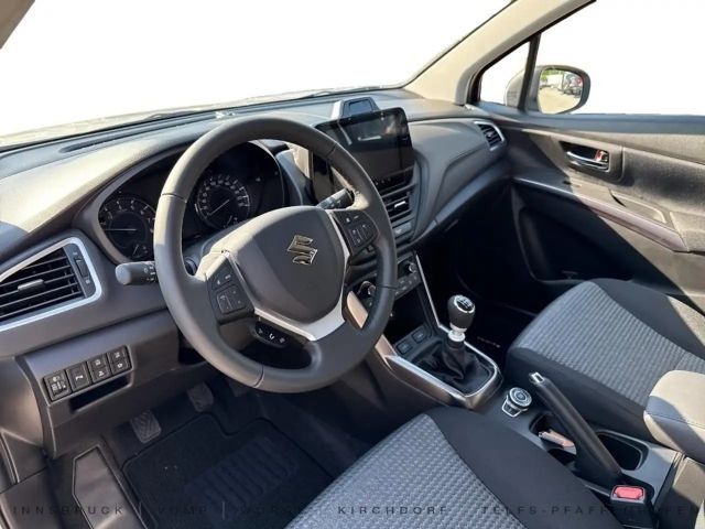 Suzuki S-Cross AllGrip Hybrid