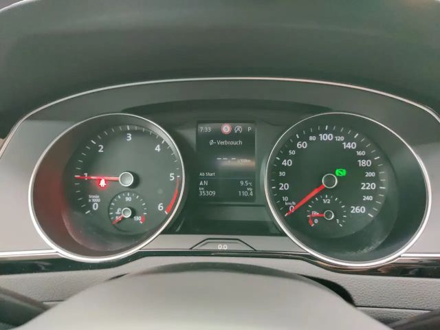 Volkswagen Passat 2.0 TDI Business DSG Variant