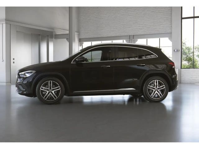 Mercedes-Benz GLA 220 GLA 220 d