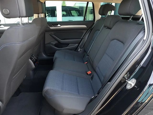 Volkswagen Passat DSG GTE Pro Variant