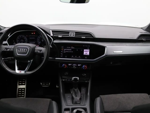 Audi Q3 S-Line S-Tronic